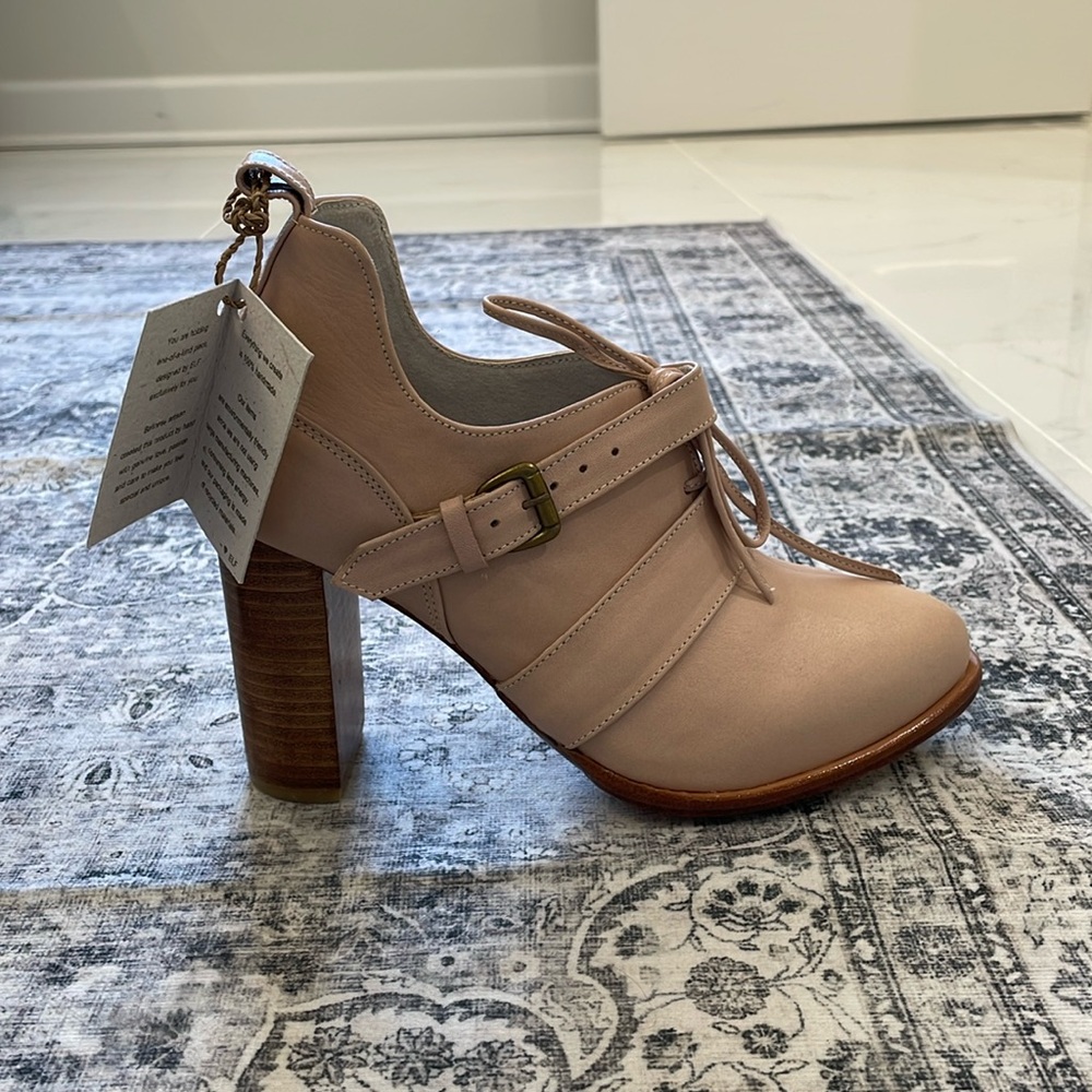 ELF Handmade Leather One of a Kind Elegant Tan Colored Women's Booties